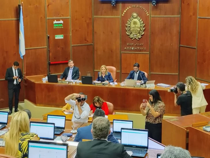 Transporte al 11, el extraño cambio Cornejo-López y el chispazo hídrico