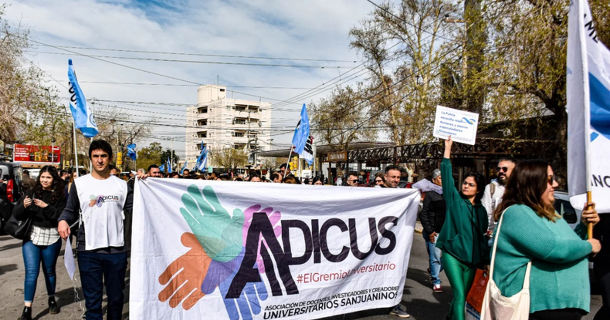 ADICUS convocó a un paro total el 12 de agosto y la UNSJ volverá a quedar sin clases