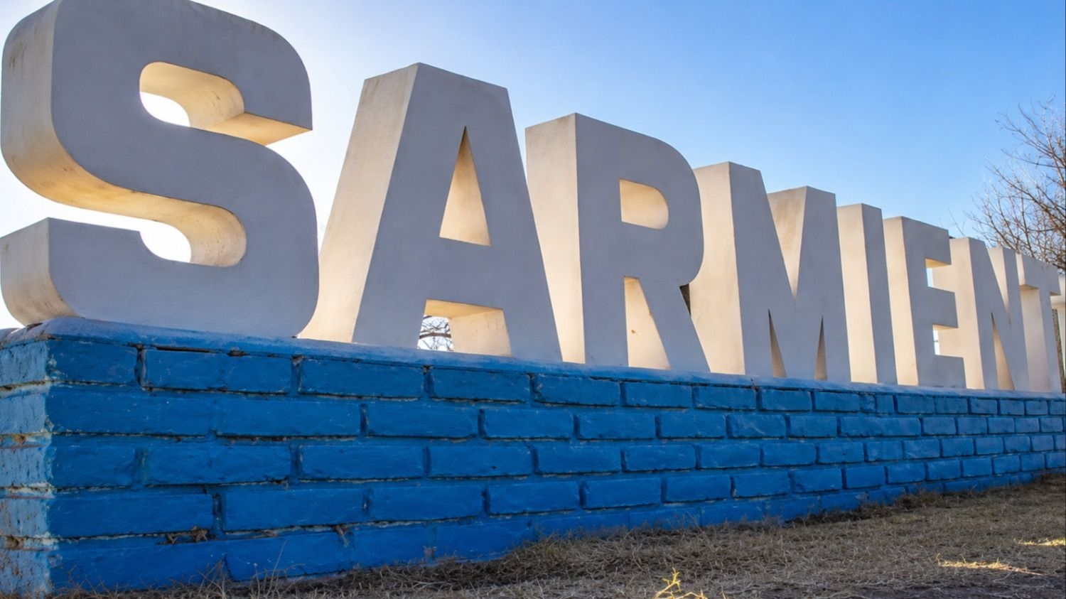 Sarmiento celebra 118 años con actividades culturales y espectáculos gratuitos